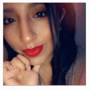 Meet your Posher, Monica